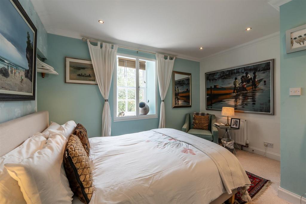 Fairylea House, Alyth, Blairgowrie