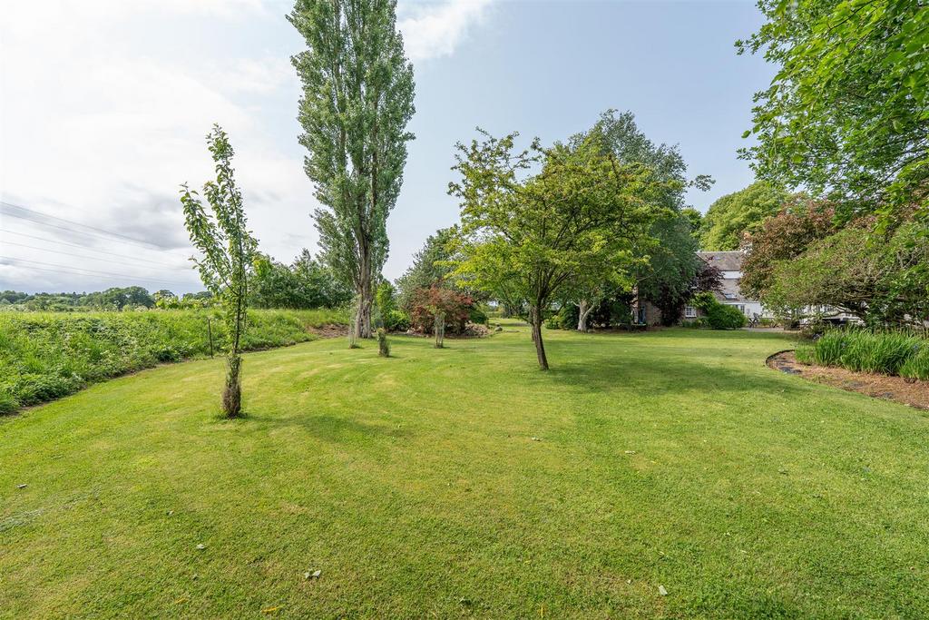 Fairylea House, Alyth, Blairgowrie
