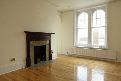 3 bedroom apartment to rent, Fitzjames Avenue, West Kensington, W14