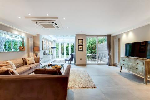 undefined, Court Close, St Johns Wood Park, St Johns Wood, London, NW8