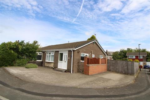 2 bedroom semi-detached bungalow for sale, Jedburgh Close, Newcastle Upon Tyne NE5