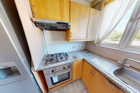 6 Broadview Road, London, SW16 5AU