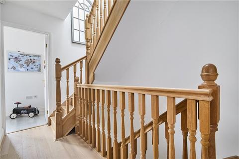 4 Stonedene, Leeds, LS6 4NU