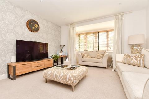 4 bedroom detached house for sale, Schwaz Road, East Grinstead, West Sussex
