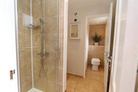 12 Gresham Road, Brentwood, CM14 4HN
