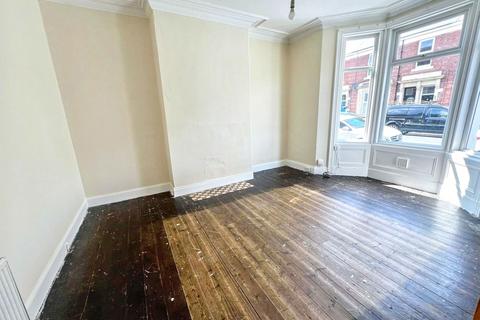 2 bedroom ground floor flat for sale, Donkin Terrace, North Shields, Tyne and Wear, NE30 2HF