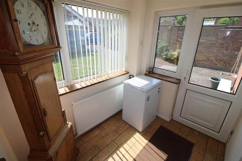 2 bedroom detached bungalow for sale, Lordswell Road, Burton Upon Trent DE14