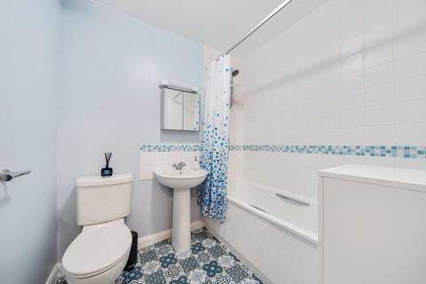1 bedroom flat for sale, Poppy Court, Headstone Drive, Harrow, HA3