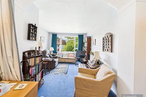 2 bedroom apartment for sale, Maple Road, Surbiton KT6