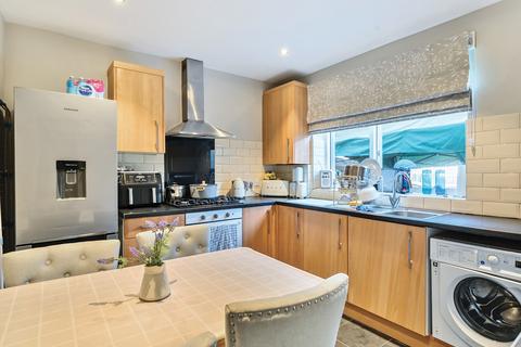 undefined, Peterborough Road, Carshalton SM5