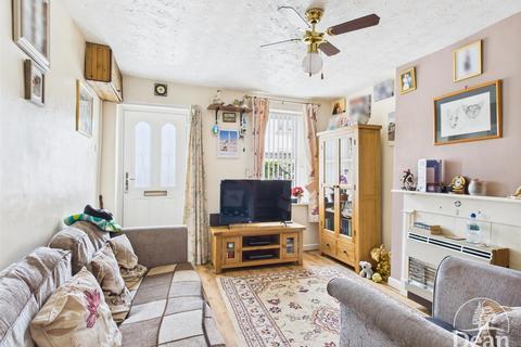 undefined, Parragate Road, Cinderford