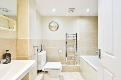 7 Victoria Road, Kingston Upon Thames, KT1 3DW