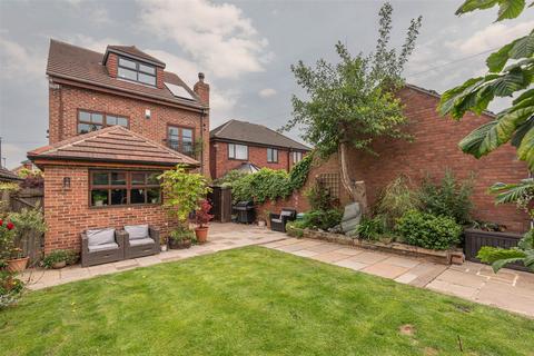 4 bedroom detached house for sale, Barugh Lane, Barugh Green, Barnsley