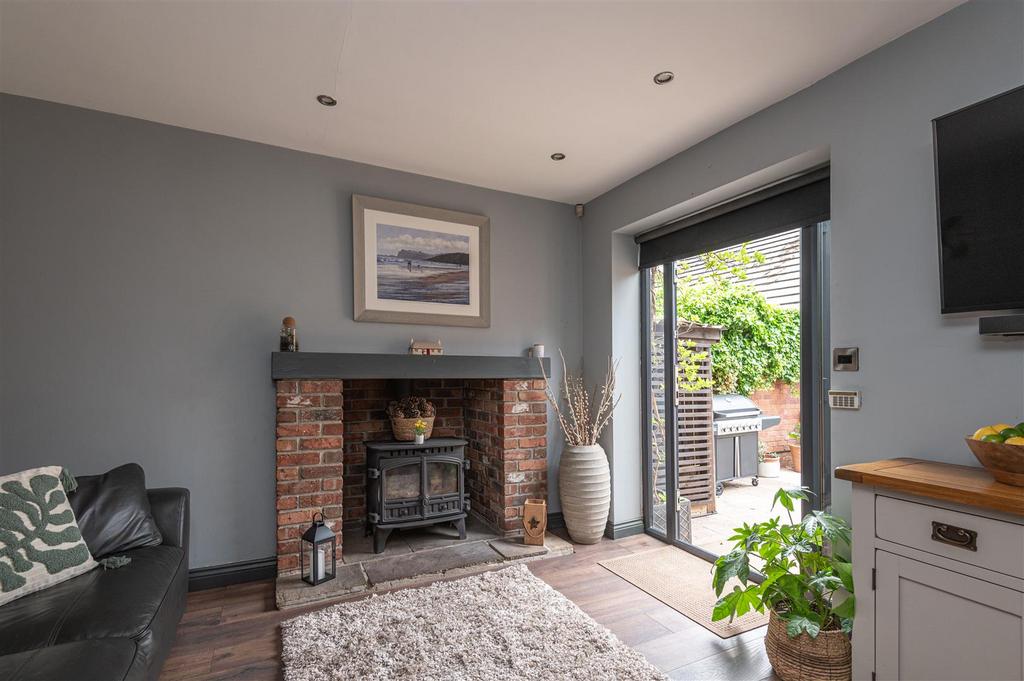 15 - 23 Barugh Lane S75 1 LH.jpg