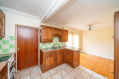 20 Abingdon Road, Walsall, WS3 2SX