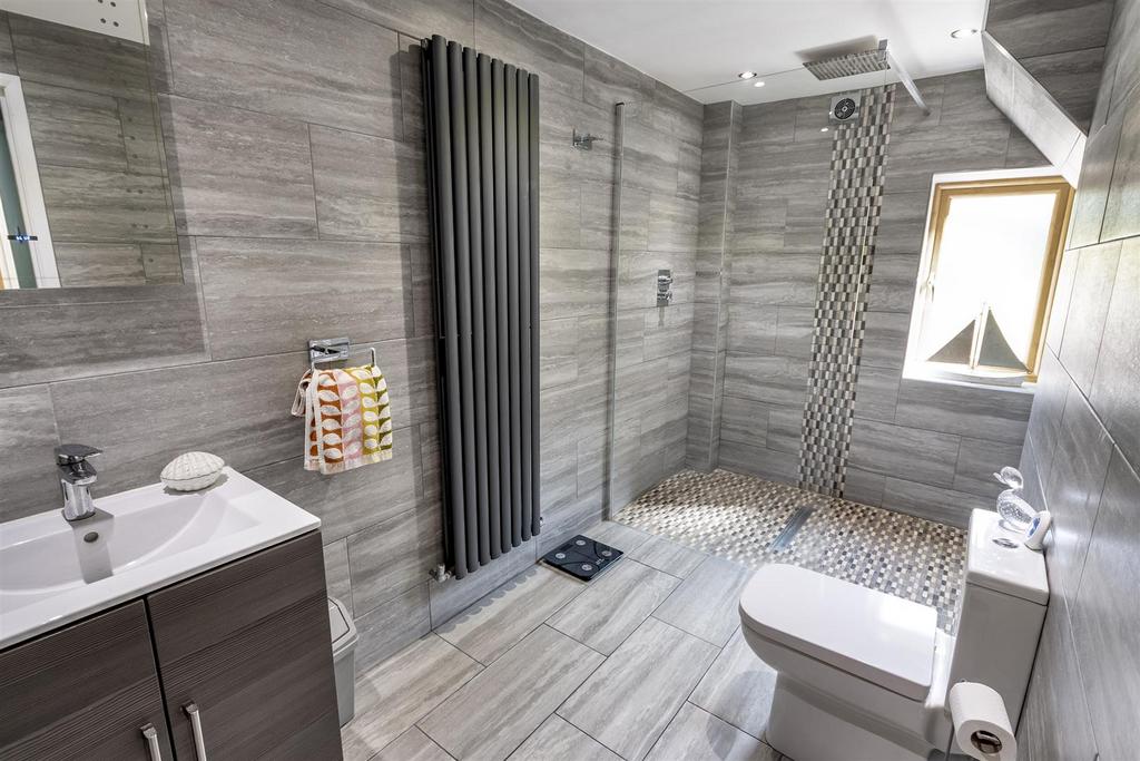 Ground Floor Shower Room