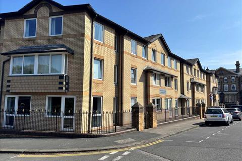 1 bedroom apartment for sale, Homecrest House, Grosvenor Cresent, Scarborough