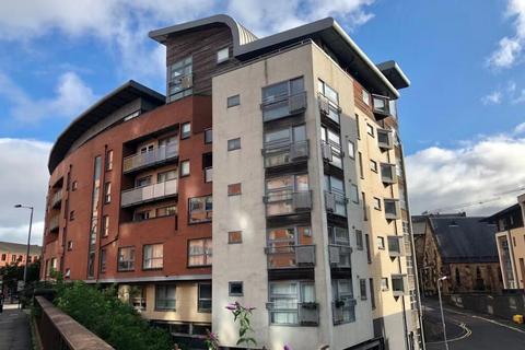 2 bedroom flat to rent, Benalder Street, Partick