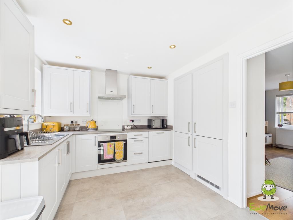 Ewe Move Estate Agents Basingstoke