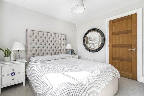 1 bedroom apartment for sale, Trenchard Lane, The Garden Quarter, Caversfield