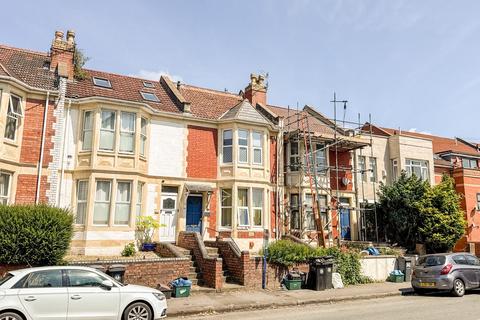 2 bedroom flat for sale, St. Johns Lane, Bedminster, BS3 5AY