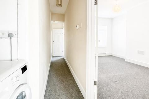 2 bedroom flat for sale, St. Johns Lane, Bedminster, BS3 5AY