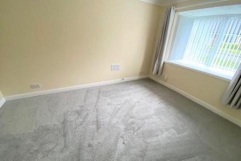 2 bedroom semi-detached bungalow for sale, Faringdon Court, Northampton NN3