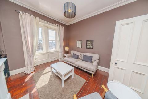 2 bedroom flat for sale, 48 (3F2) Rodney Street, Canonmills, Edinburgh, EH7