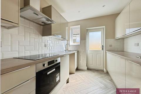 39 Dyserth Road, Rhyl, LL18 4DR
