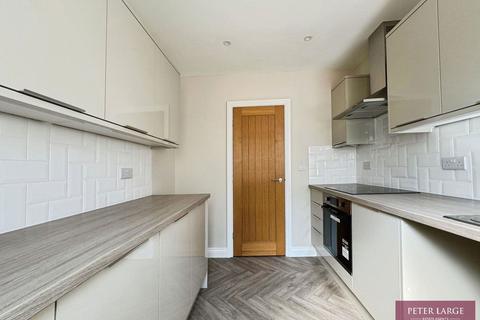 39 Dyserth Road, Rhyl, LL18 4DR