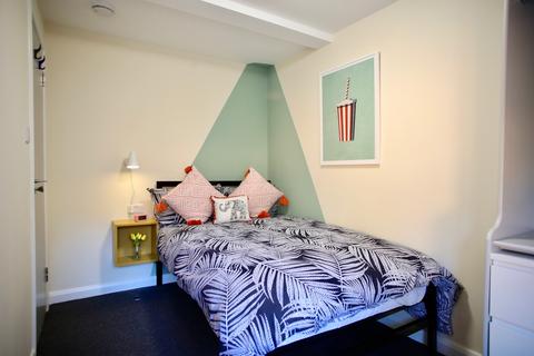 1 bedroom house of multiple occupation to rent, Walton Bank, Brighton BN1