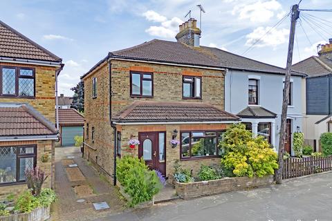 3 bedroom semi-detached house for sale, King Alfred Road, Romford, RM3