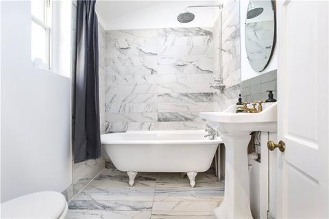 17 Douro Street, London, E3 2TS
