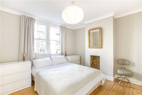 17 Douro Street, London, E3 2TS