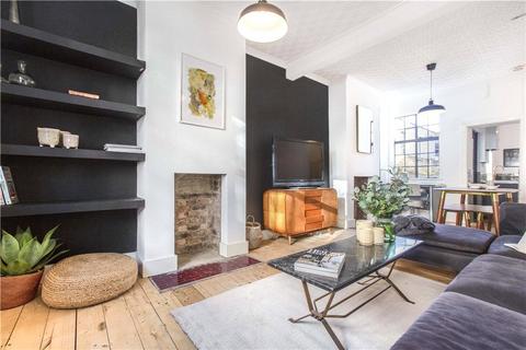 17 Douro Street, London, E3 2TS