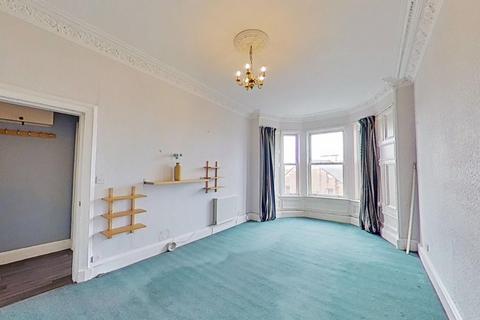 3 bedroom flat to rent, Cadzow Place, Edinburgh, Midlothian, EH7