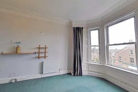 3 bedroom flat to rent, Cadzow Place, Edinburgh, Midlothian, EH7