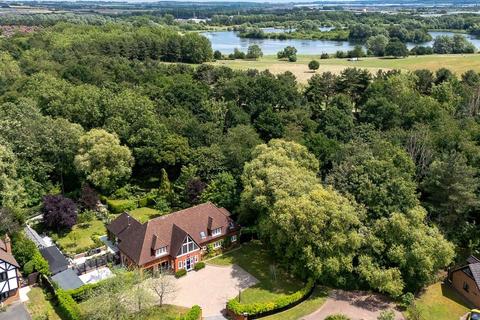 undefined, Landsborough Gate, Willen, Milton Keynes, Buckinghamshire, MK15