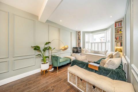 48 Loring Road, Isleworth, TW7 6QA