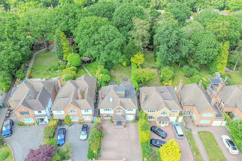 11 Browns Coppice Avenue, Solihull, B91 1PL