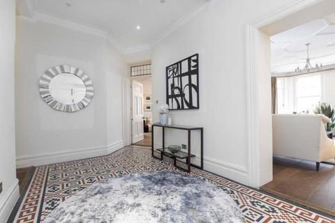 undefined, London W14