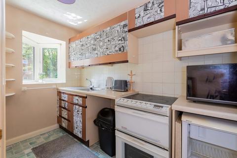 1 bedroom apartment for sale, East Road, Maidenhead SL6