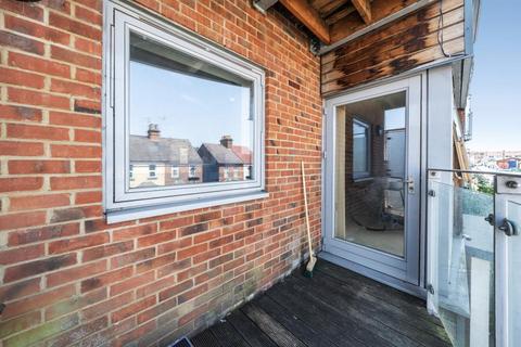 undefined, High Wycombe,  Buckinghamshire,  HP12