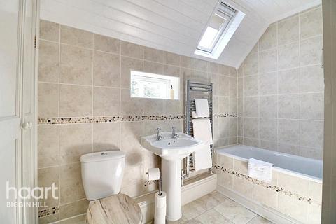 2 bedroom semi-detached house for sale, Main Road, Biggin Hill