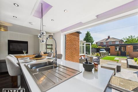 3 bedroom semi-detached house for sale, Dentons Green Lane, Dentons Green, WA10