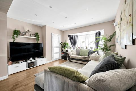4 Masefield Close, Erith, DA8 2DG