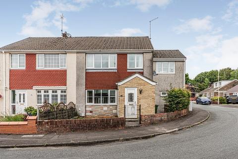 22 Oakfield Crescent, Tonteg, Pontypridd, CF38 1NG