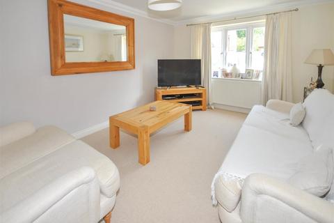 4 bedroom detached house for sale, Watts Close, Cogenhoe, Northampton