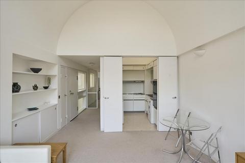 undefined, Defoe House, Barbican, EC2Y
