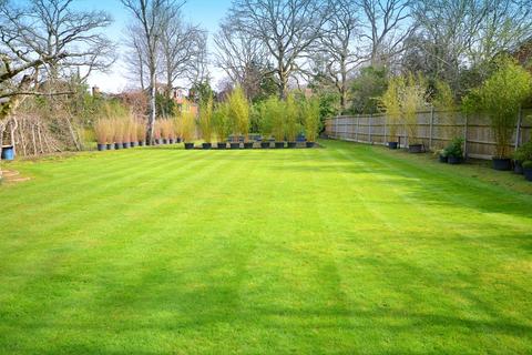 undefined, Wanborough Lane, Cranleigh, GU6